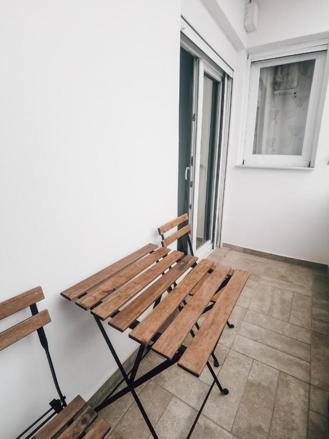 Efrosini'S By The Sea Apartment Chalkís Exteriör bild